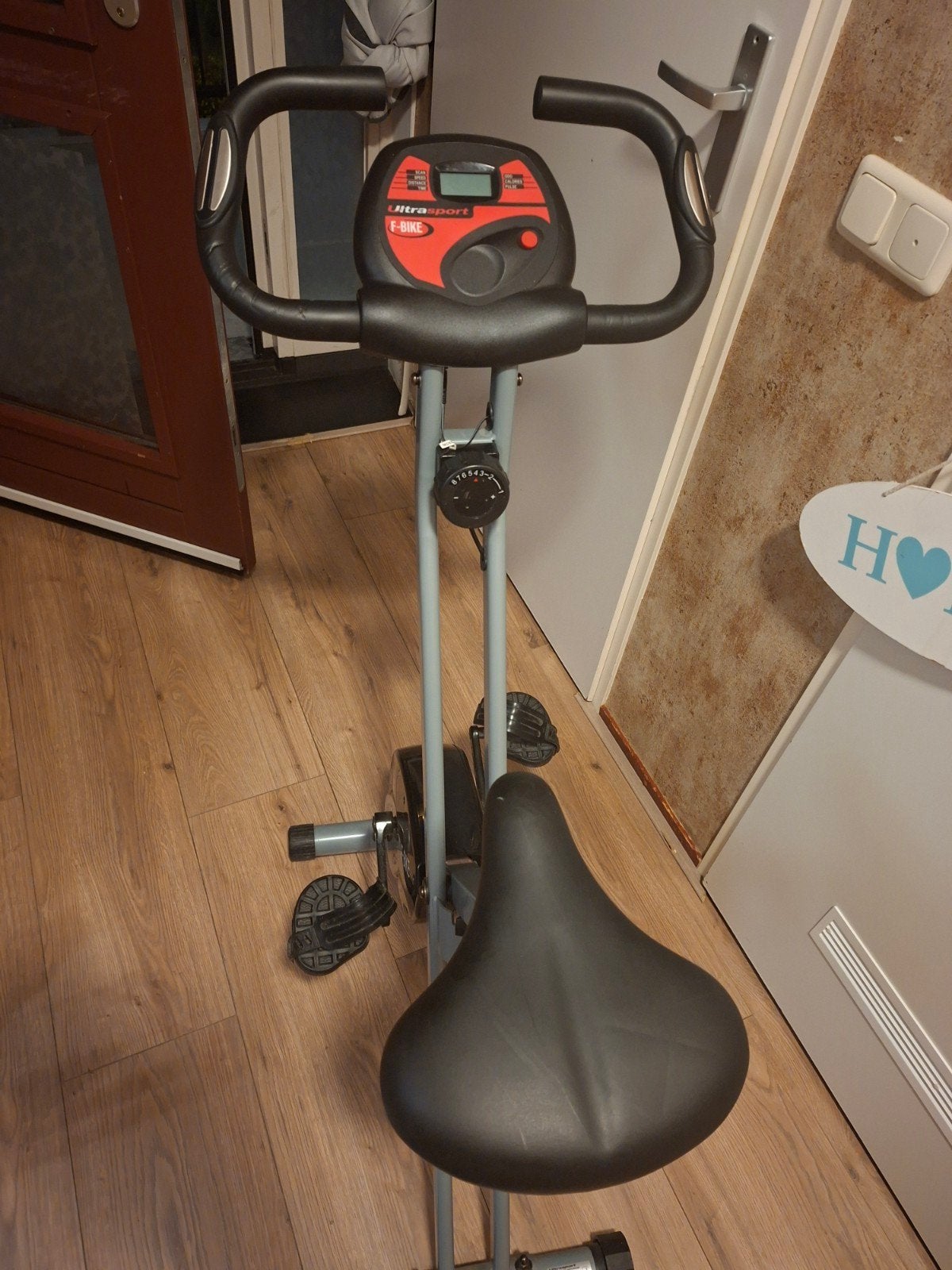 Ultra sport  f bike  hometrainer, Ophalen, Overige materialen, Zo goed als nieuw, Benen