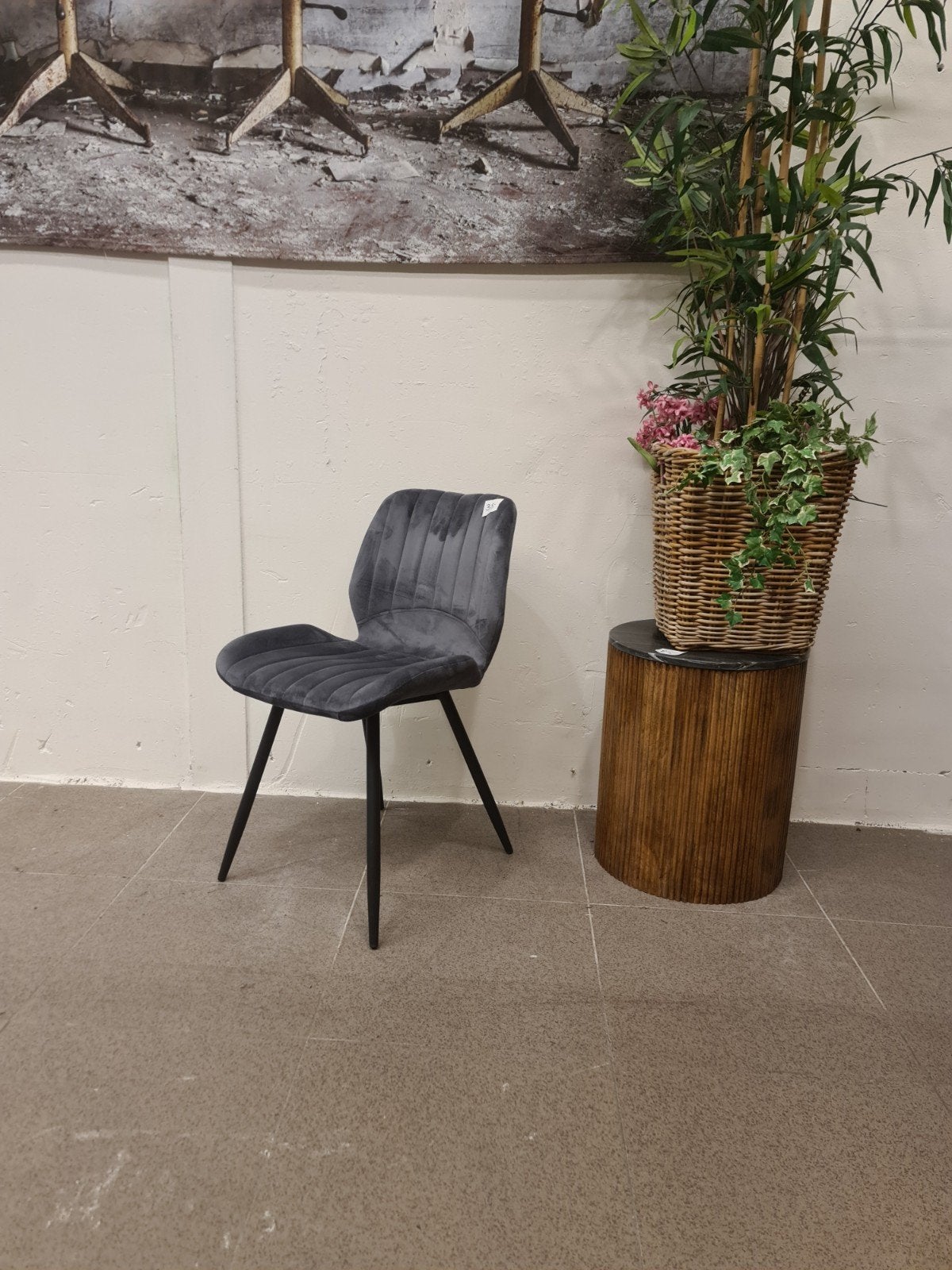 nieuwe eetkamerstoel adore velvet grijs €35 per stuk, Ophalen, ., Nieuw, .