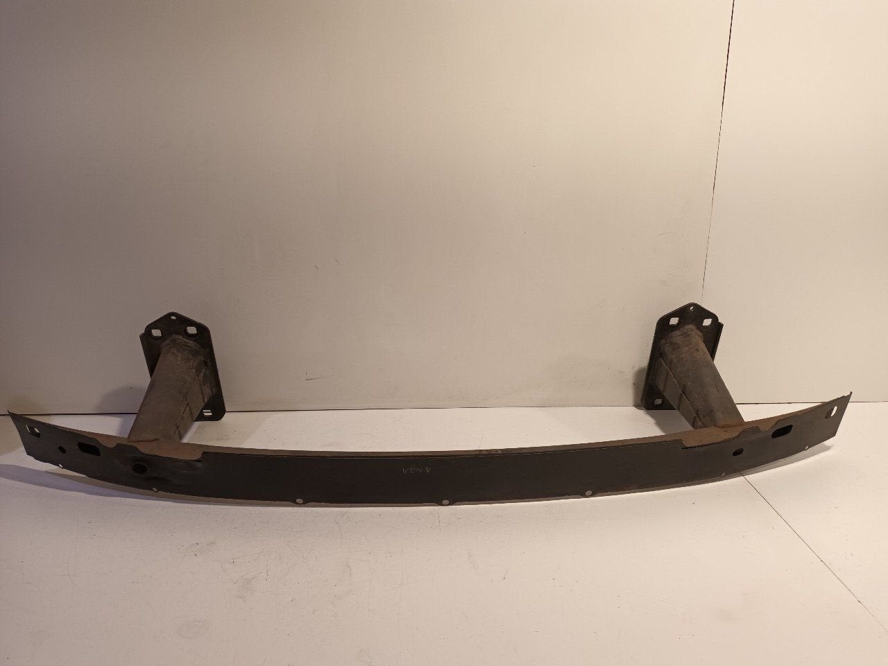 Bumperbalk voor BMW 1 serie, Auto-onderdelen, Carrosserie en Plaatwerk, Onderdelen@venauto.nl, Van der Ven Autorecycling B.V.