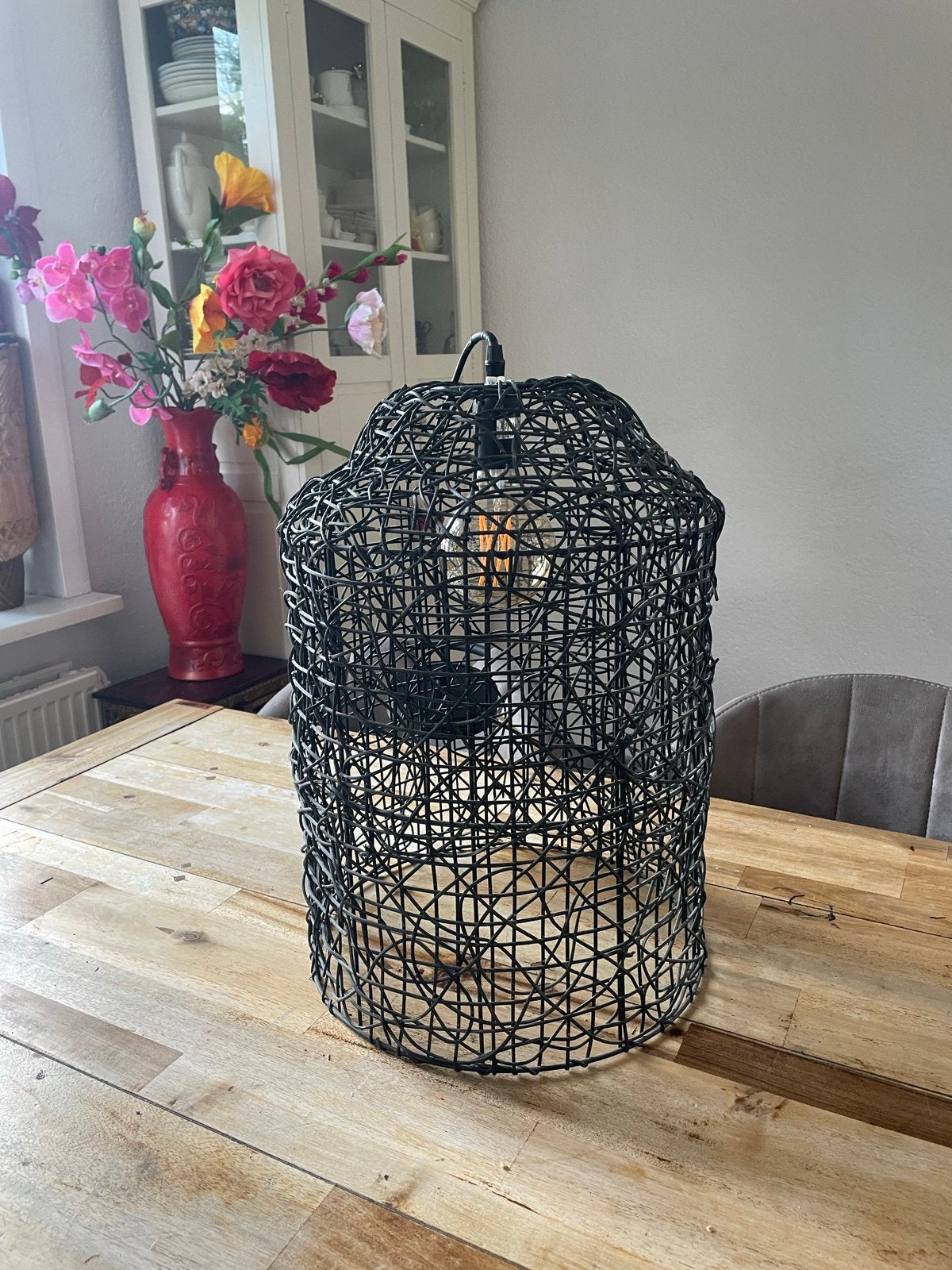 Mooie grote Zwarte rotan hanglamp, Ophalen, Zo goed als nieuw, E27 (groot)