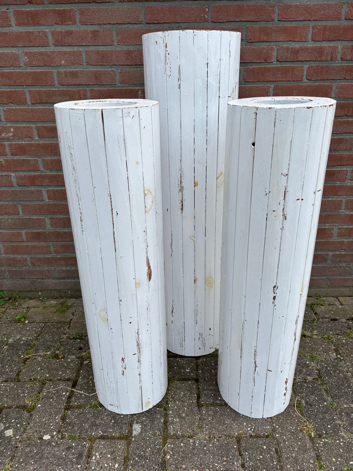 Set van 3 houten pilaren/sokkels, wit geverfd, Ophalen, Gebruikt