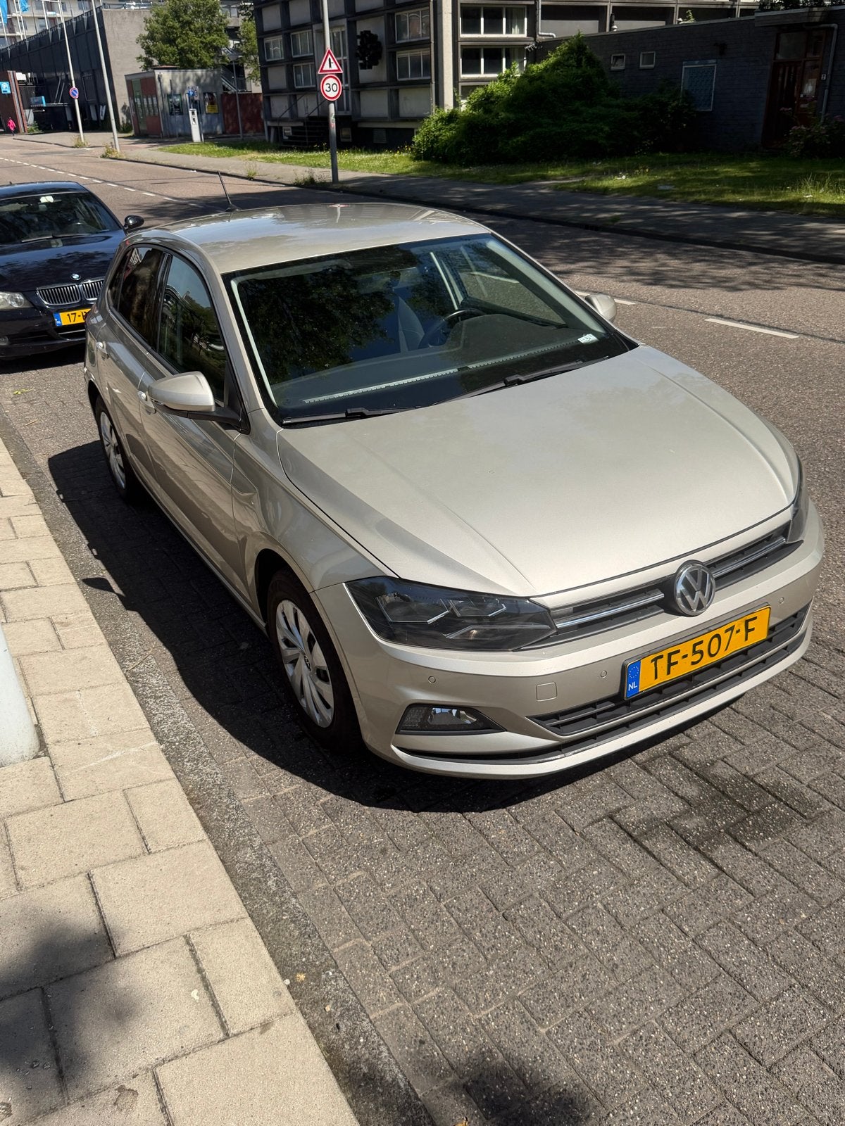 Volkswagen Polo 1.0 TSI 115pk 2018 Grijs, Auto's, Voorwielaandrijving, 1055 kg, 49 €/maand, Origineel Nederlands