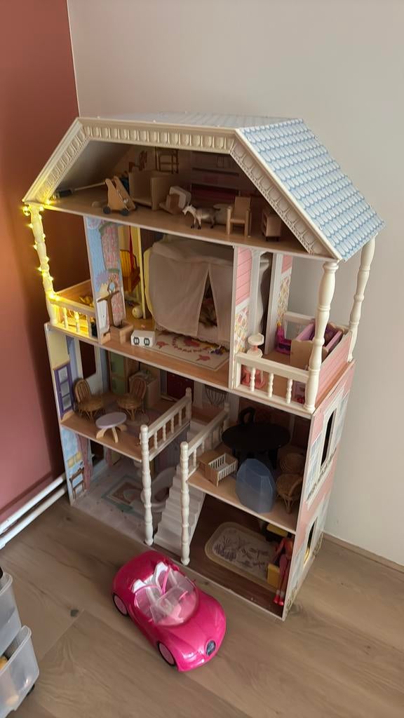 Barbie poppenhuis, Ophalen, Zo goed als nieuw, Poppenhuis