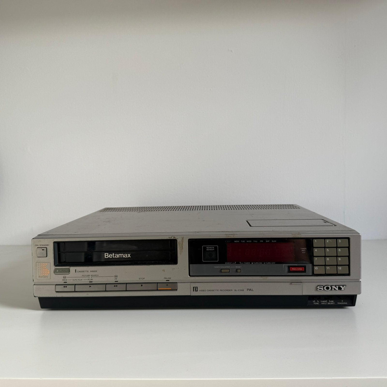 Sony Betamax SL-C30E – Vintage klassieker met karakter, Audio, Tv en Foto, Videospelers, Ophalen of Verzenden