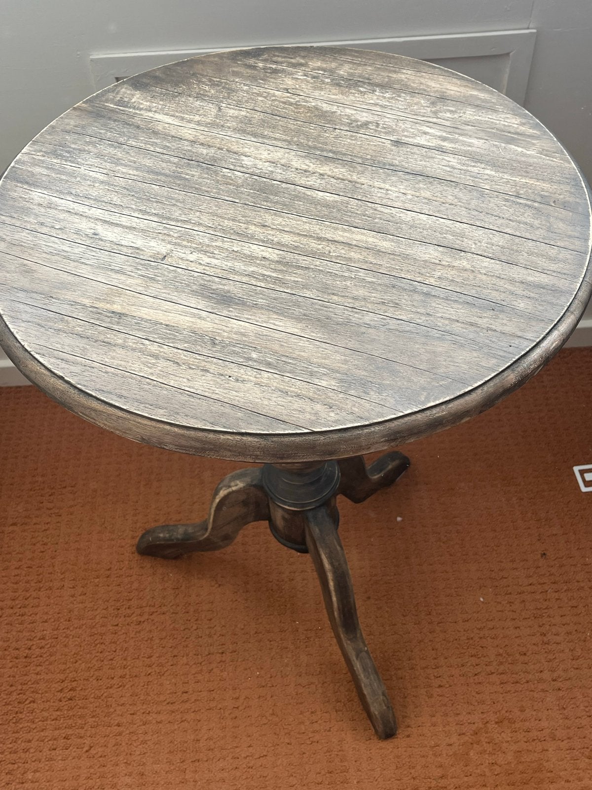 Vintage Bijzettafel - Rond Houten Blad met Sierlijke Poot, Antiek en Kunst, Antiek | Meubels | Tafels, Verzenden