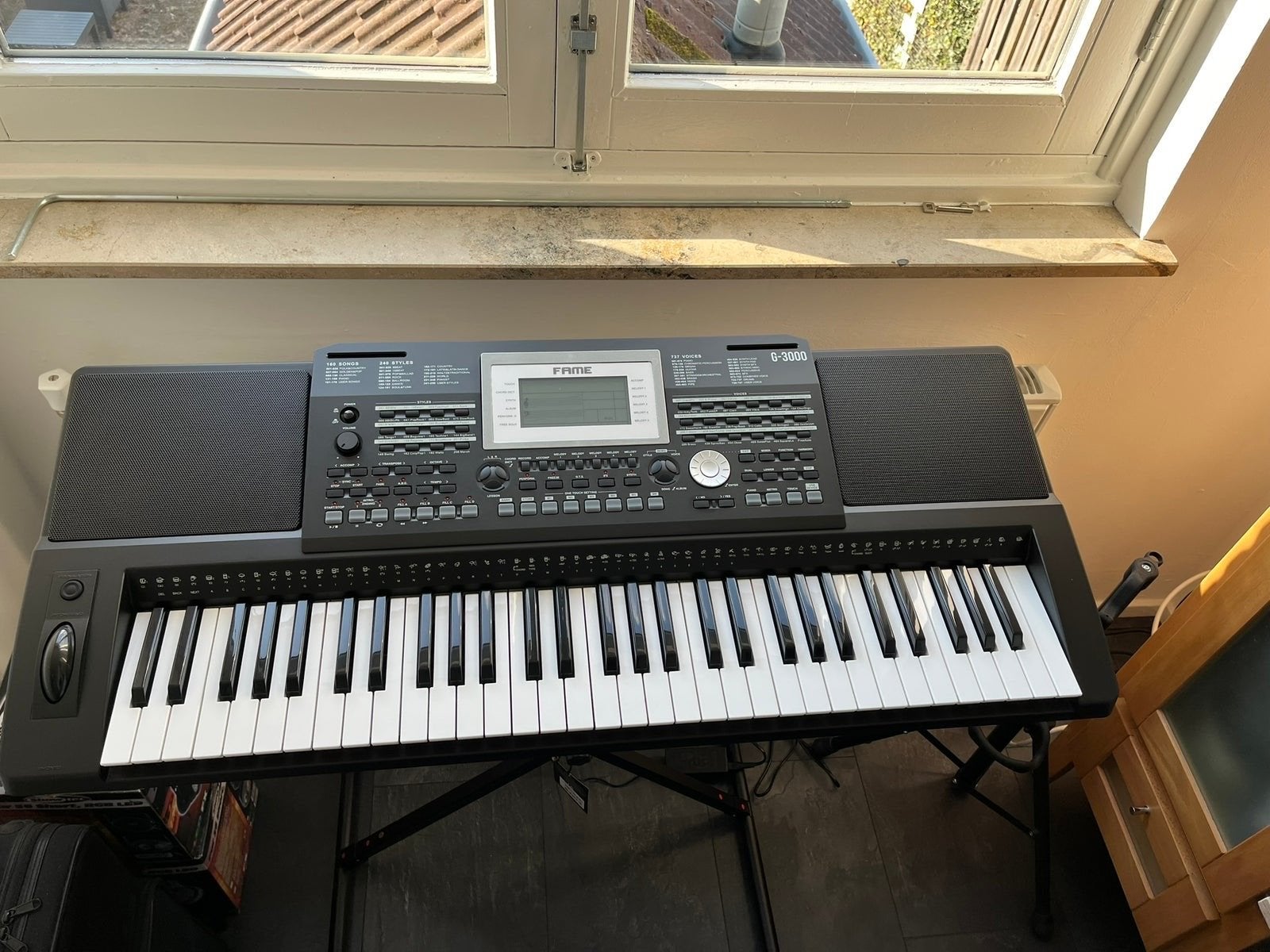 Fame G-3000 keyboard met 61 toetsen, 61 toetsen, Zo goed als nieuw, Aanslaggevoelig, Ophalen