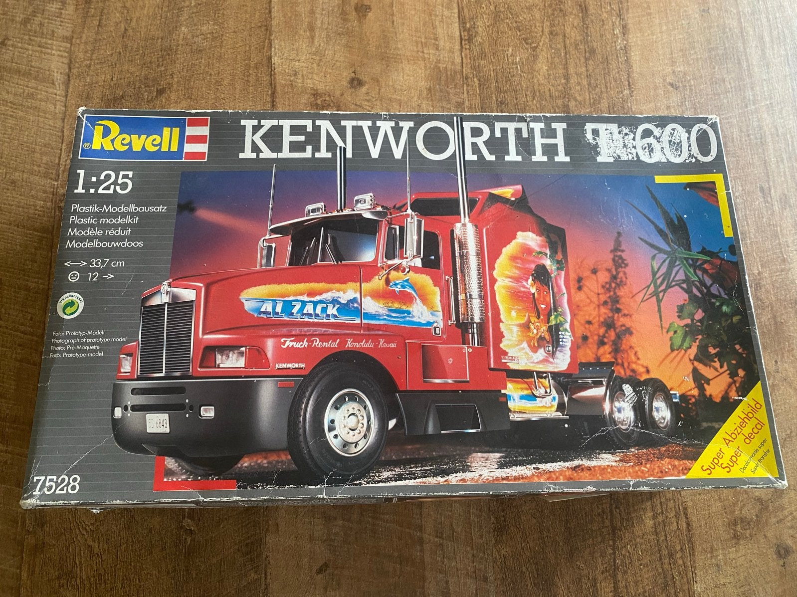 Revell Kenworth T600 modelbouwdoos 1:25 Nieuw (ca. 1990), Revell, Groter dan 1:32, Ophalen of Verzenden, Zo goed als nieuw