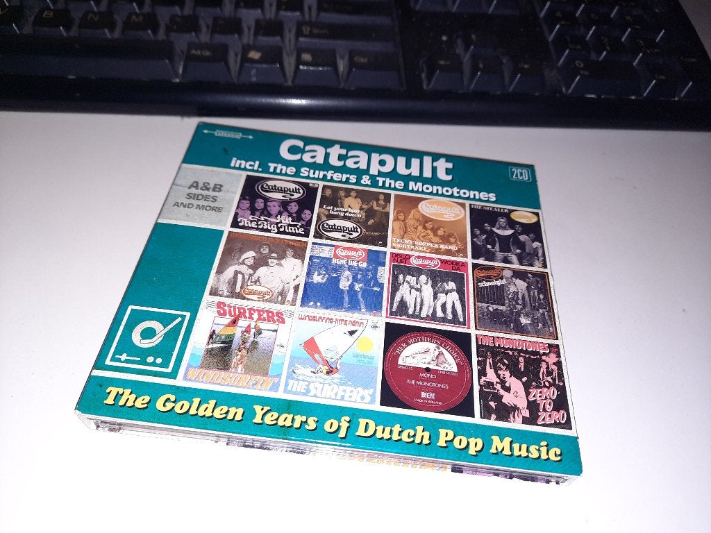 2 CD RARE  Catapult The Golden Years Of Dutch Pop Music, Ophalen, Zo goed als nieuw, Pop, Remastered