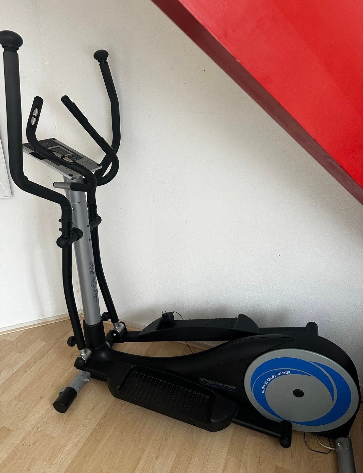 Gratis af te halen: Crosstrainer - Gebruikt maar functioneel, Ophalen, Gebruikt, Crosstrainer