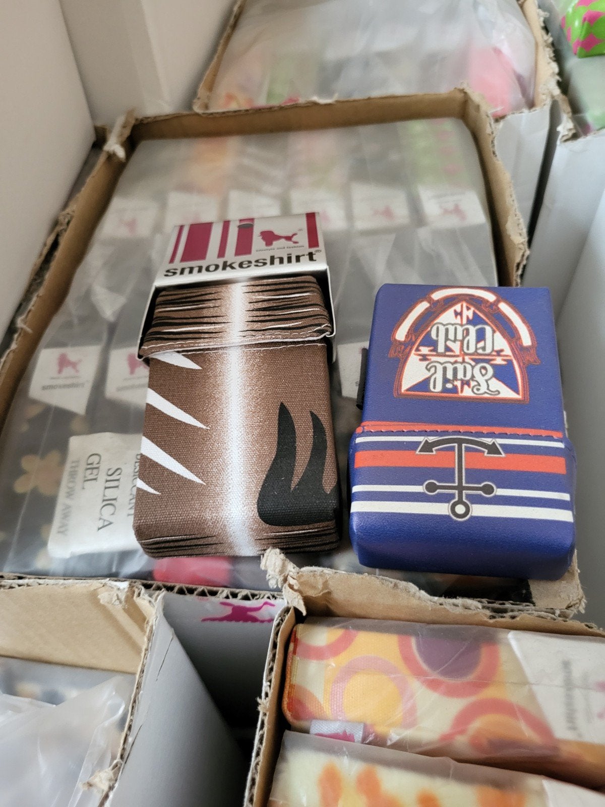 Grote partij tabaks hoesjes, Ophalen, Nieuw, Overige typen