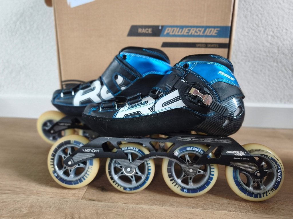 Nagenoeg nieuwe Powerslide R2 skeelers maat 43, Sport en Fitness, Skeelers, Ophalen, Zo goed als nieuw, Inline skates 4 wielen