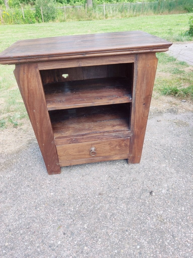 brocante kastje tv kast, Ophalen, Gebruikt, Spaans, 50 tot 100 cm