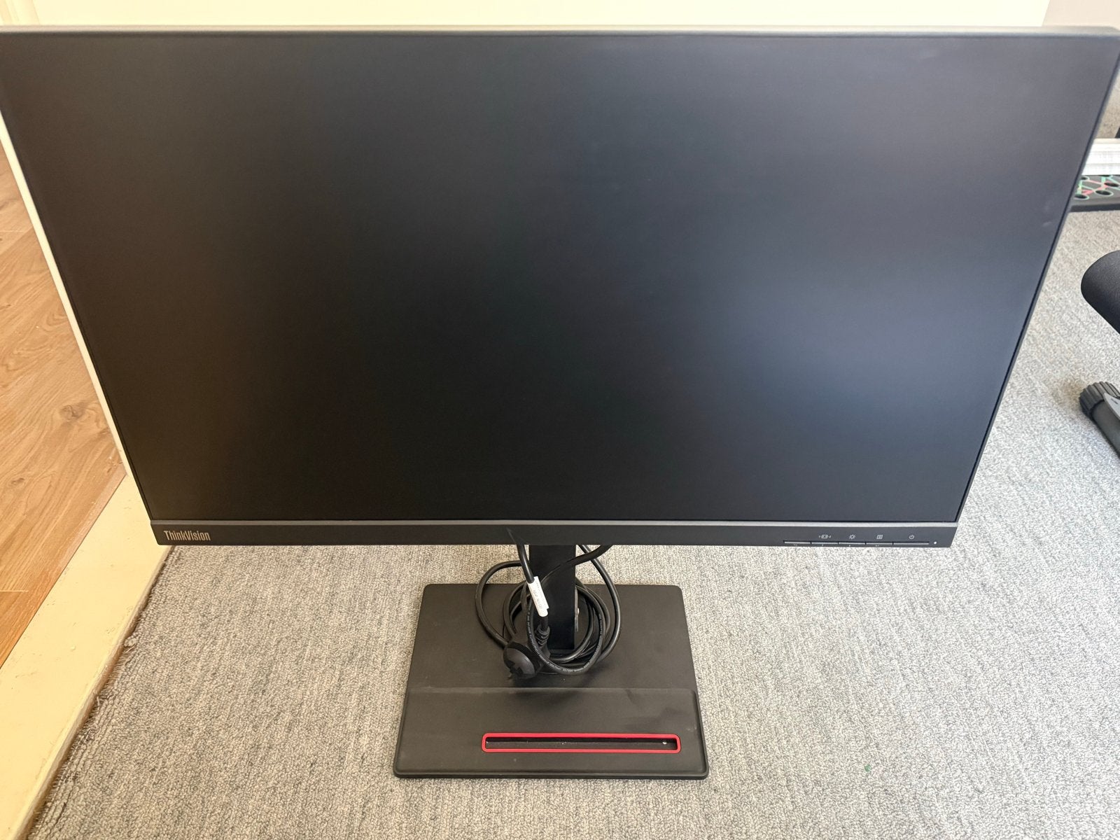 Lenovo ThinkVision P24h-2L Monitor, Ophalen, In hoogte verstelbaar, Zo goed als nieuw, Quad HD (2K)