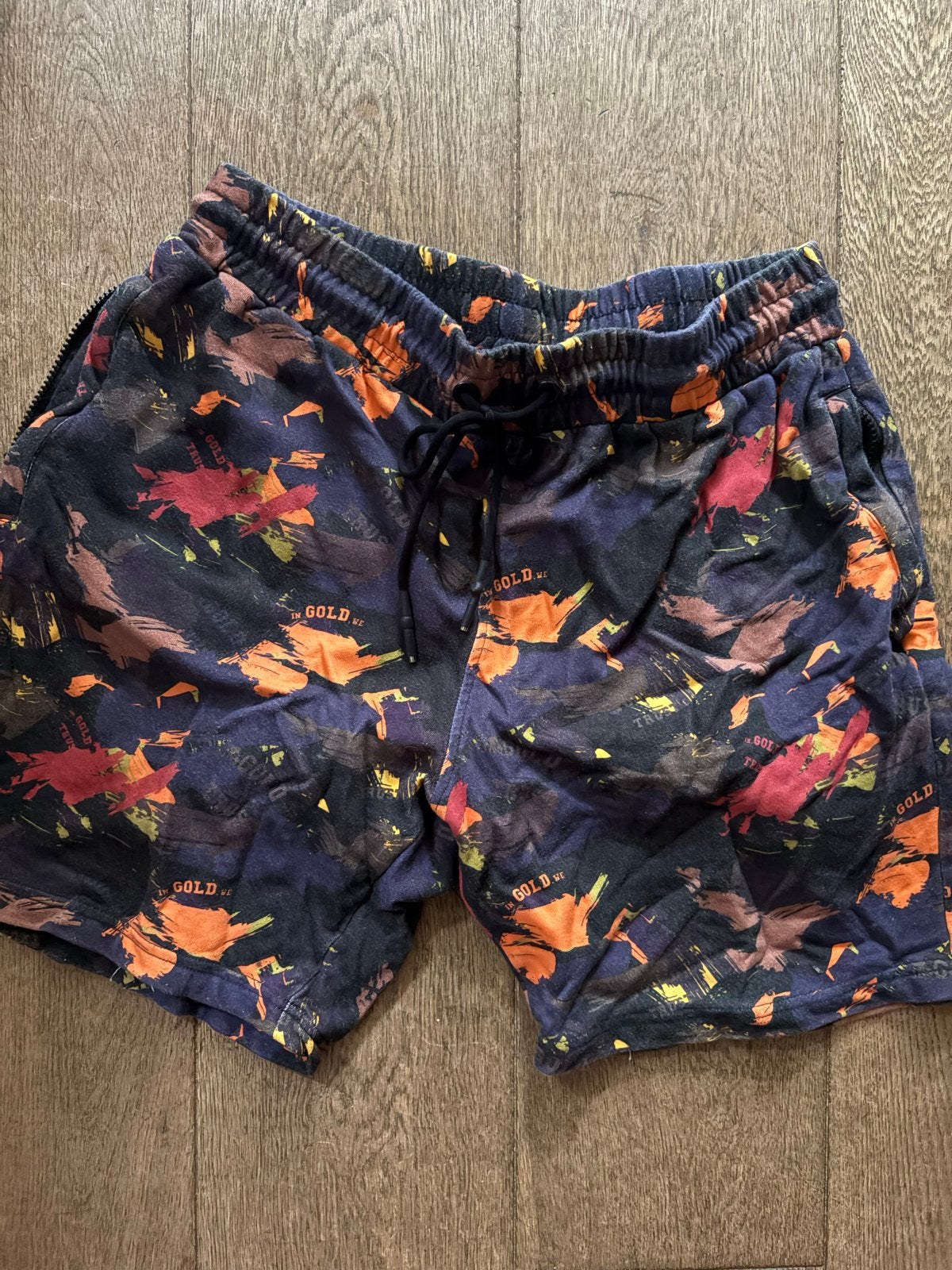 In Gold We Trust shorts met ritszakken mt L, Kleding | Heren, Broeken en Pantalons, Ophalen of Verzenden, Gedragen, Maat 52/54 (L)