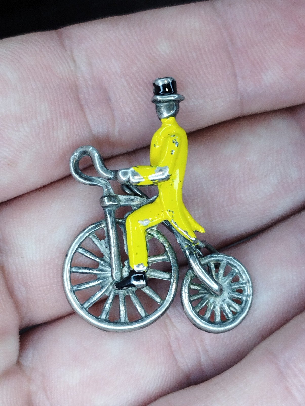 Vintage antieke fietsbroche, Sieraden, Tassen en Uiterlijk, Bedels, Ophalen of Verzenden, Zo goed als nieuw, Overige materialen