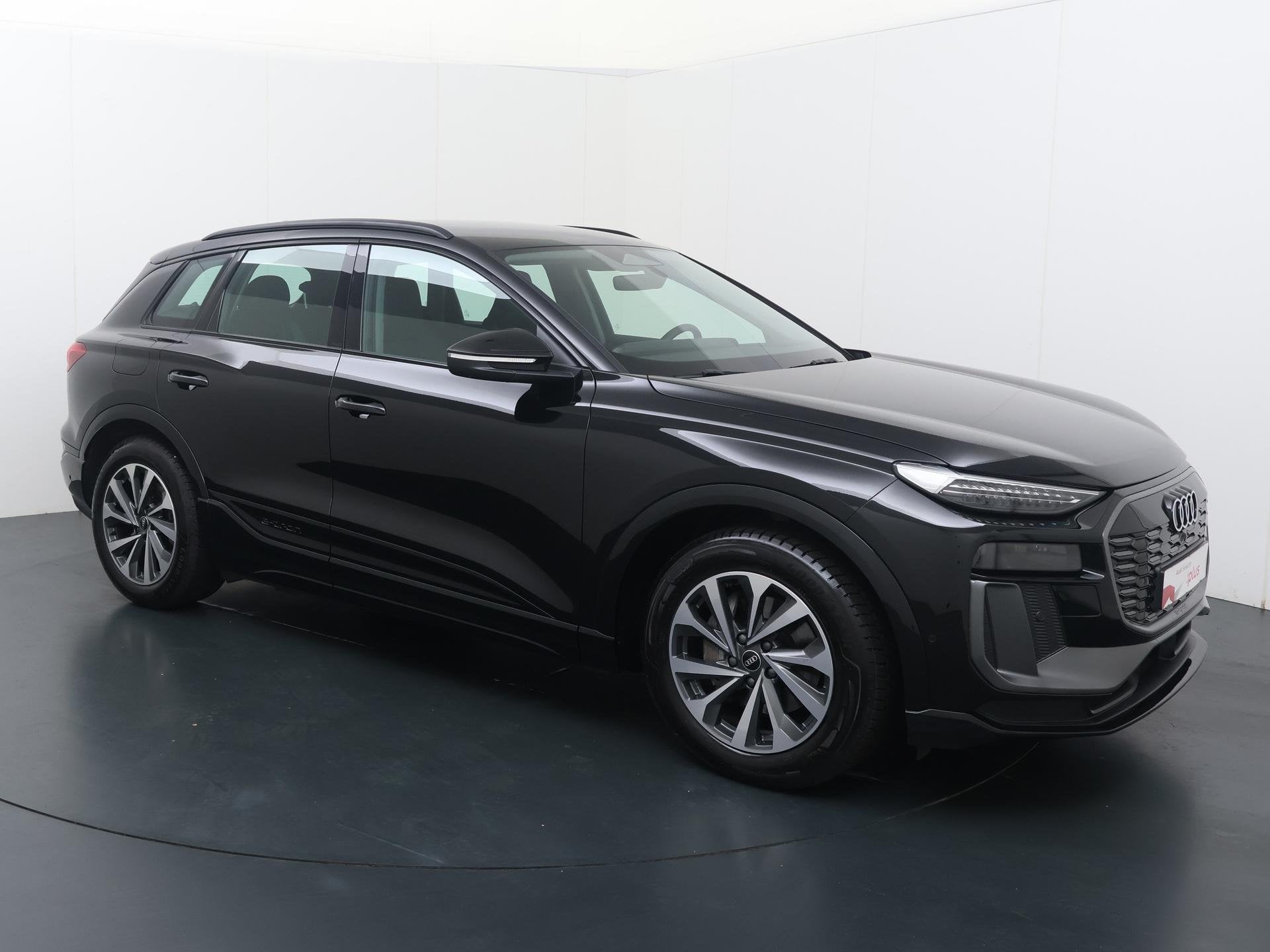 Audi Q6 e-tron Advanced edition performance 100 kWh | 306 PK, Automaat, 12 maanden, Gebruikt, Zwart