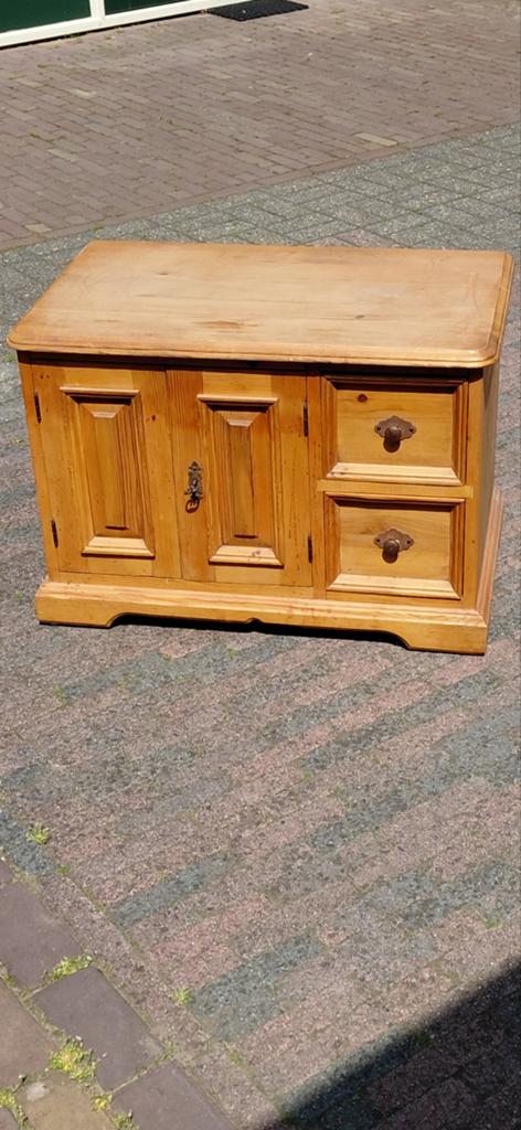 Grenen tv kast, Huis en Inrichting, Kasten | Ladekasten, Ophalen, Gebruikt, 25 tot 50 cm, Minder dan 100 cm