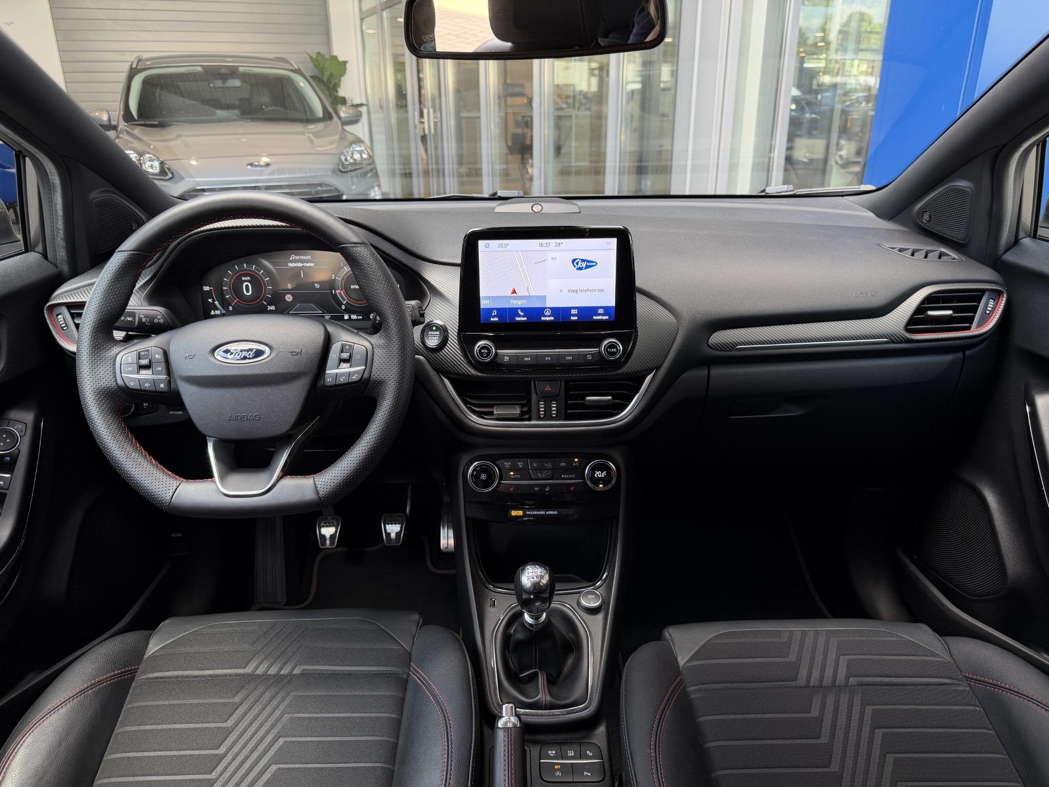Ford Puma 1.0 EcoBoost Hybrid ST-Line X First Edition | Pano, Auto's, Ford, Voorwielaandrijving, 12 maanden, Leder en Stof, 23 km/l