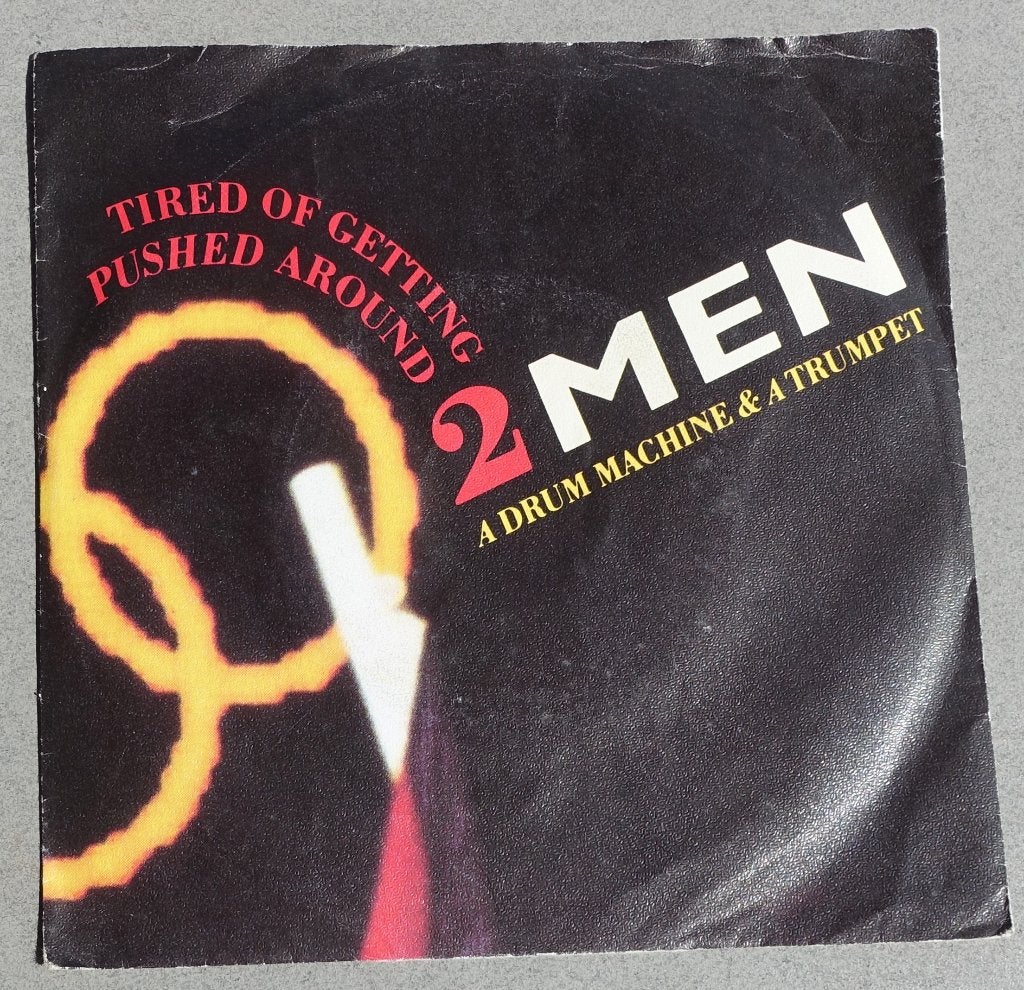 2 men - tired of getting pushed around ( 7'' vinyl 1987 ), 7 inch, Zo goed als nieuw, Pop, Overige typen