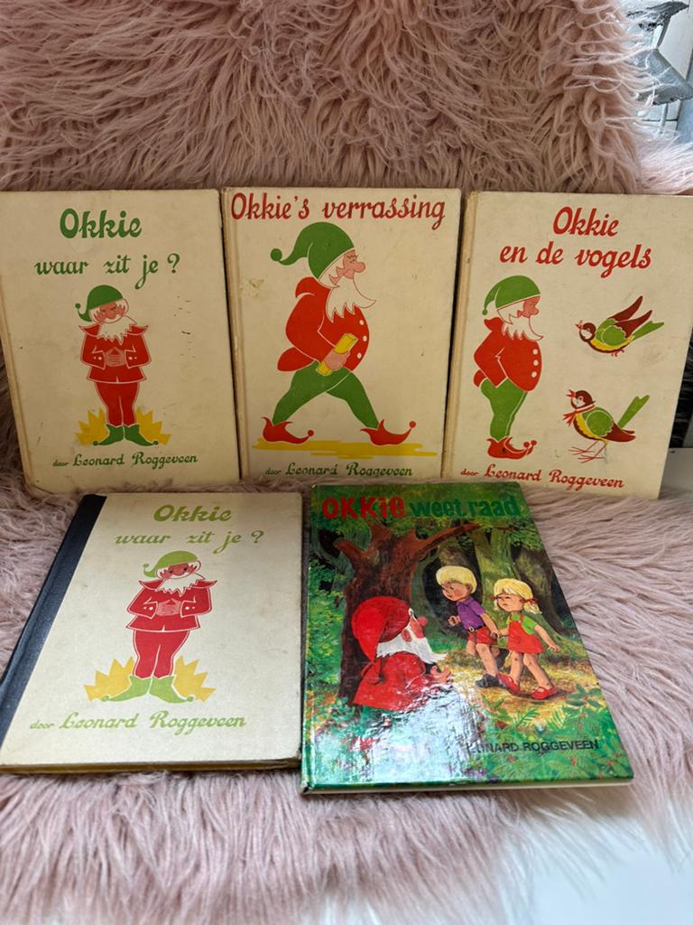 Okkie boekjes 1,50 per stuk, Ophalen of Verzenden, Zo goed als nieuw, Fictie algemeen