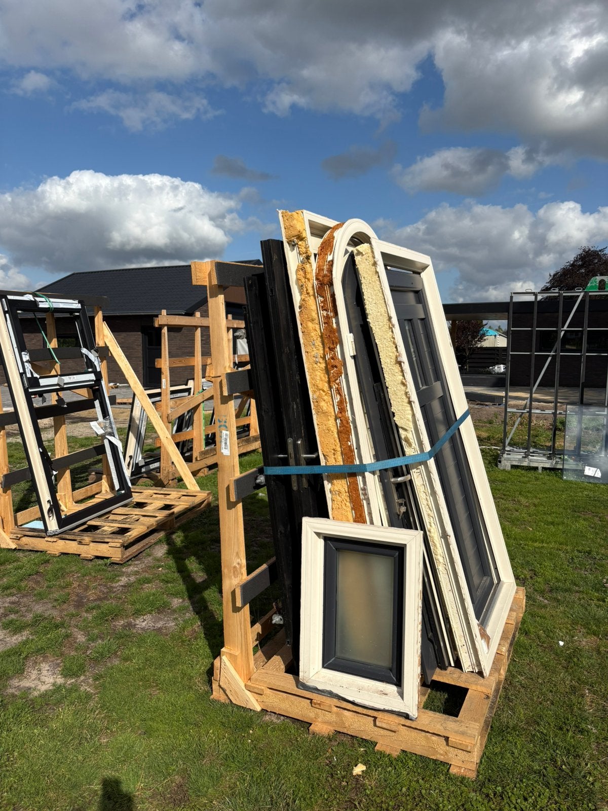 Diverse deuren ed, Doe-het-zelf en Verbouw, Ophalen, Gebruikt, Buitendeur, Hout