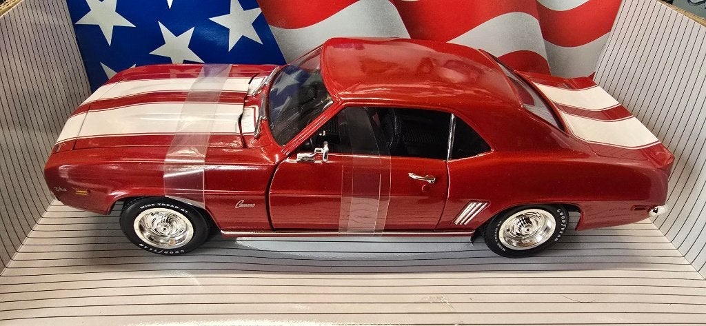 chevrolet camaro Z/28 1969 rood van ERTL  1:18, Ophalen, Nieuw, Auto, ERTL