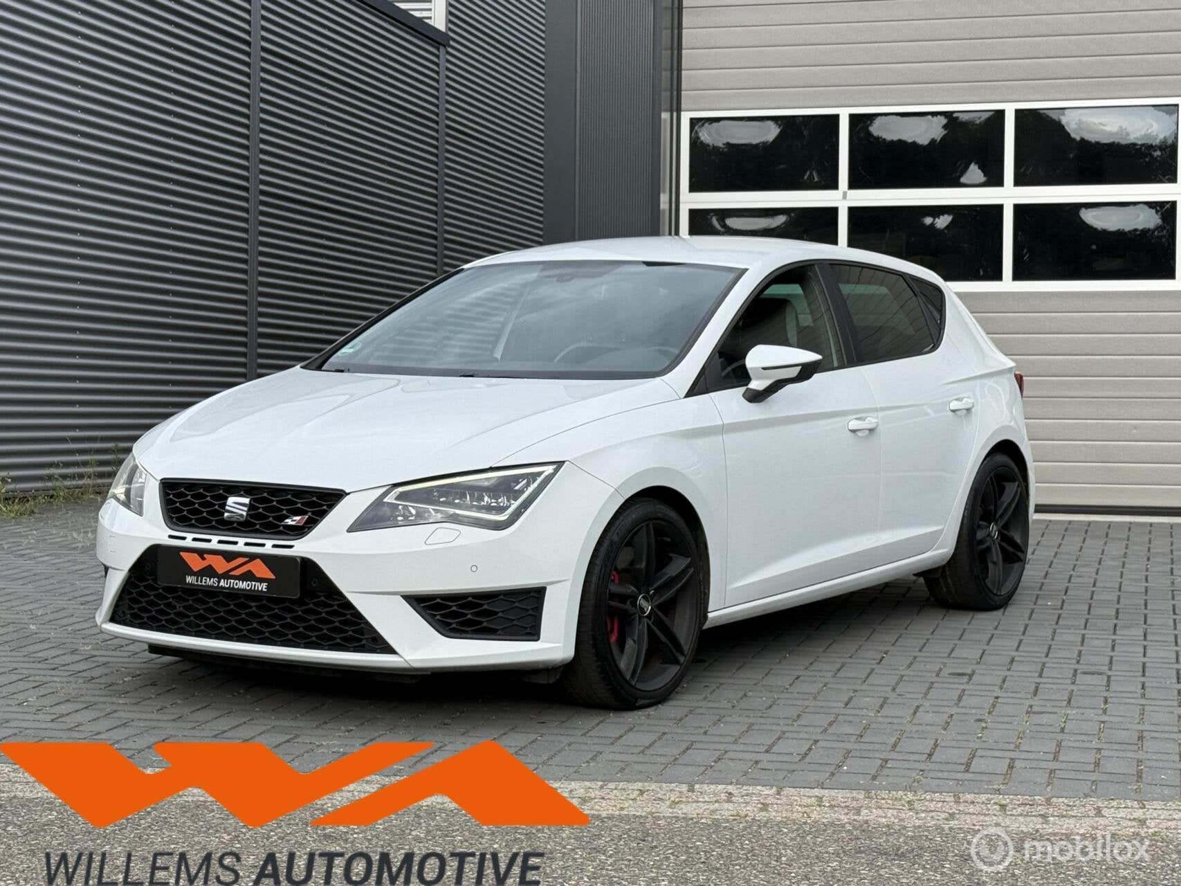 Seat Leon 2.0 TSI Cupra 265 DSG|Seat Sound|LED|, 15 km/l, 1321 kg, 4 cilinders, 1984 cc