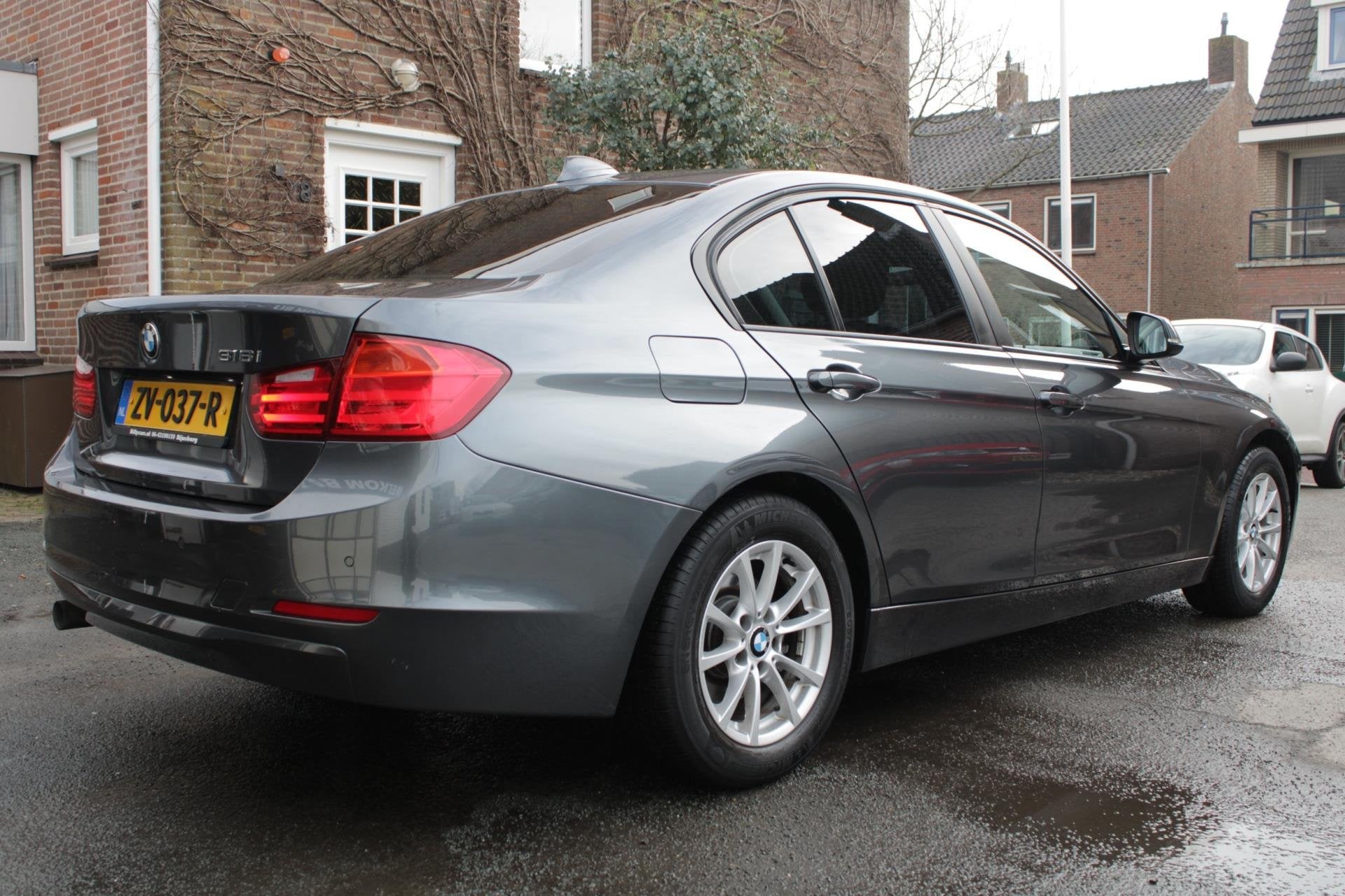 Foto 6 van BMW 3-serie 316i High Executive | Airco | Navi |Elec ramen |