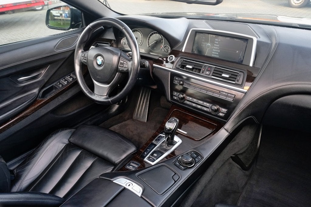BMW 6 Serie Cabrio 650i Leder, Camera, Navi (bj 2011), Auto's, Automaat, Euro 5, Achterwielaandrijving, Gebruikt