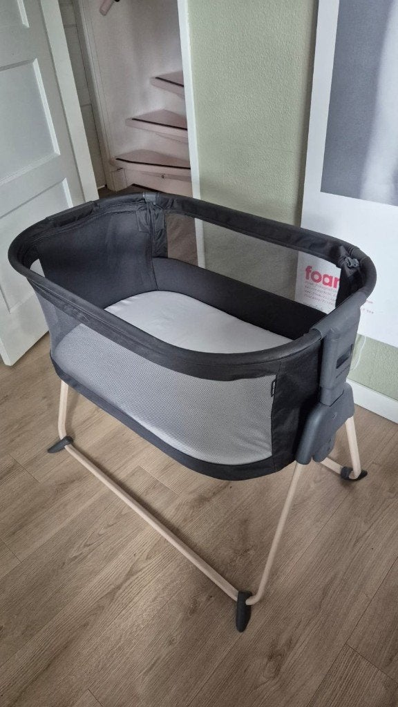 Maxi-Cosi Tori Co-sleeper - Beyond Graphite, Kinderen en Baby's, Babywiegjes en Ledikanten, Ophalen, Zo goed als nieuw, Overige typen