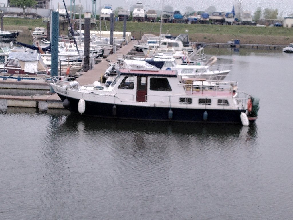 Motorboot, Gebruikt, Diesel, 4 m, Walstroom