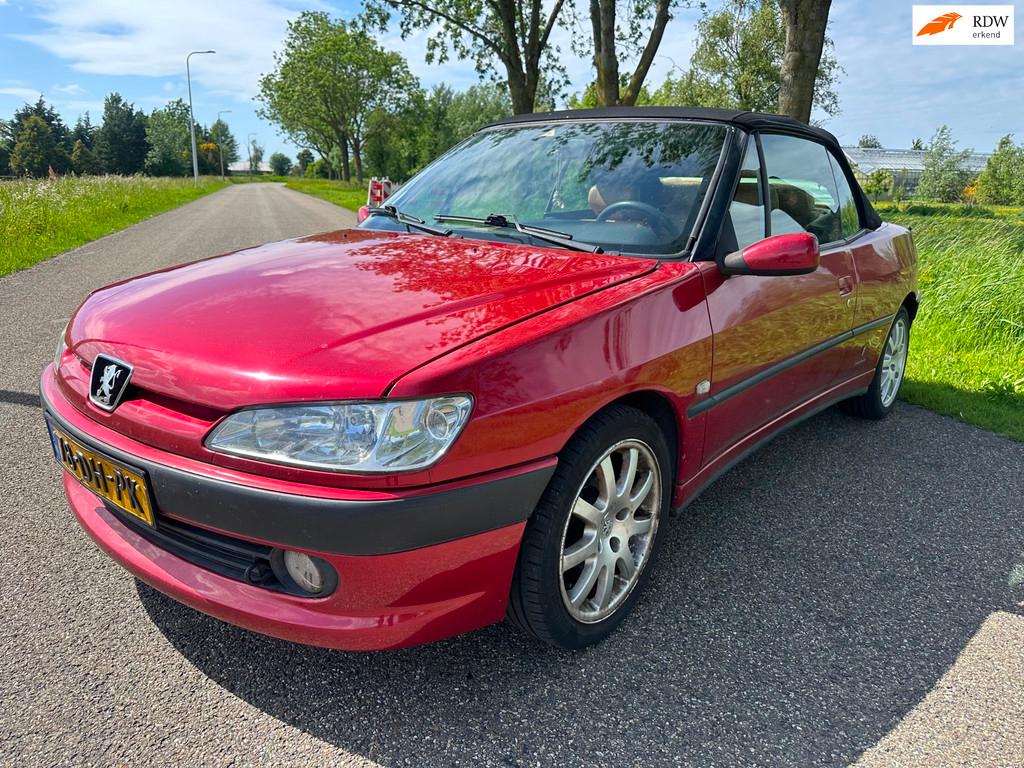 Peugeot 306 Cabriolet 1.6|lang apk|rijdt goed|loop of sloop, Auto's, Peugeot, Gebruikt, 4 cilinders, Cabriolet, 4 stoelen
