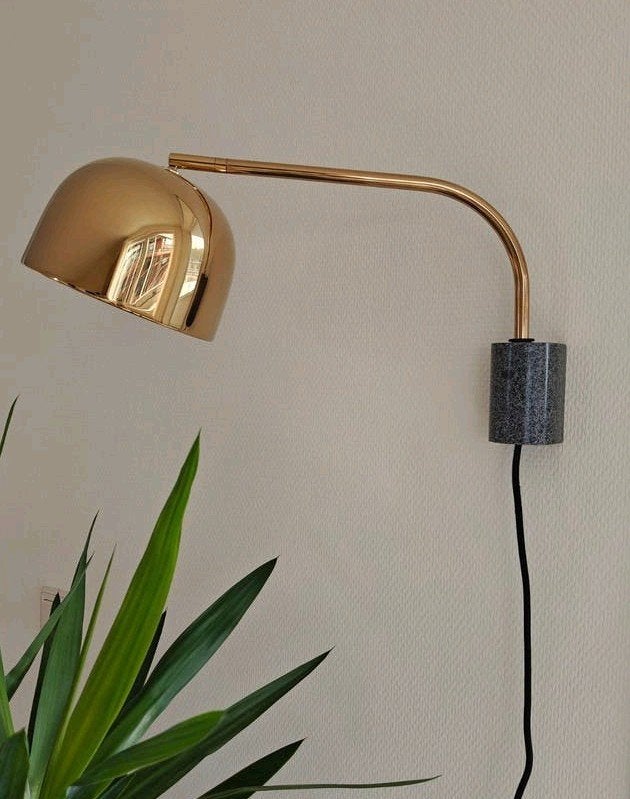 Wandlamp goud -Normann Copenhagen Grant Wall Lamp, Dimbaar, Ophalen of Verzenden, Goud, Metaal