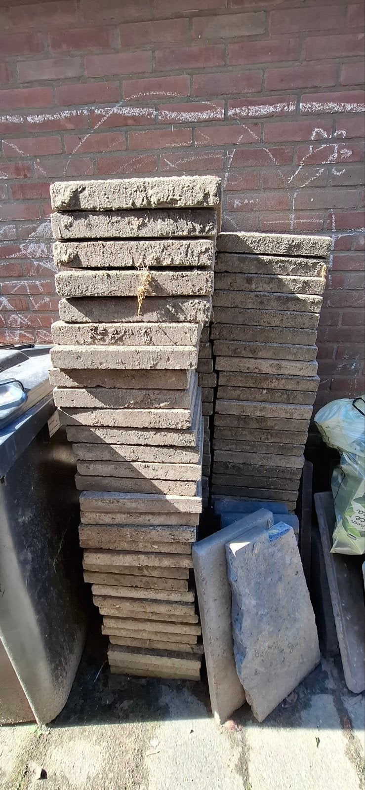 Gebruikte terrastegels van beton, Tuin en Terras, Tegels en Klinkers, Ophalen, Gebruikt, 10 m² of meer, Beton