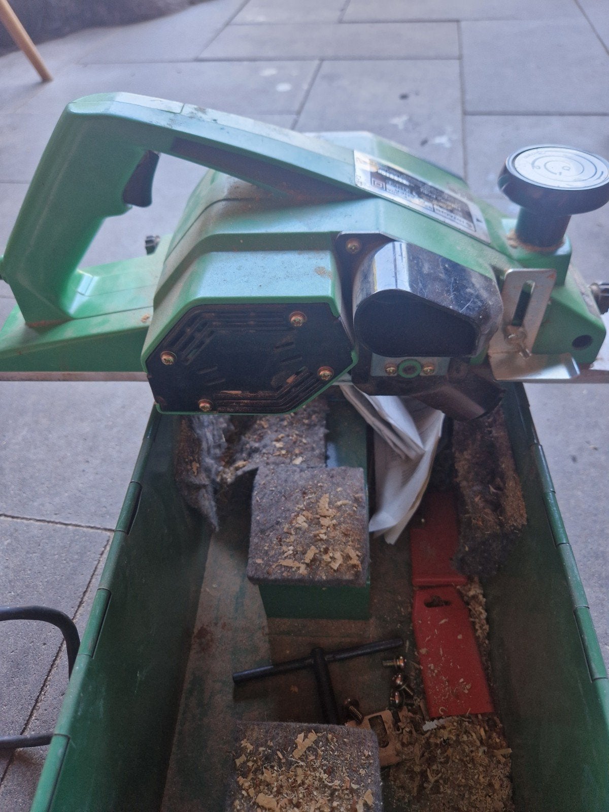 Hitachi Koki F-30A Schaafmachine - Kabel beschadigd, Doe-het-zelf en Verbouw, Ophalen, Gebruikt