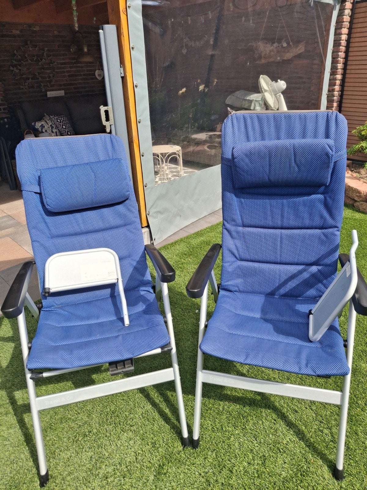 Dometic Rimni-I campingtafel 70x70cm, Caravans en Kamperen, Kampeermeubelen, Ophalen, Gebruikt, Campingmeubel-accessoire
