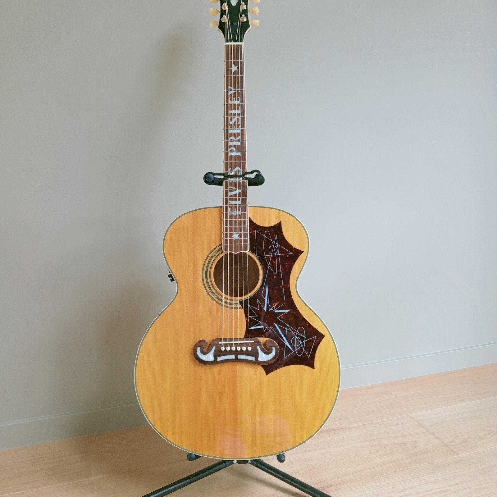 Epiphone Elvis Presley Limited Edition Westerngitaar, Muziek en Instrumenten, Ophalen, Zo goed als nieuw, Western- of Steelstringgitaar