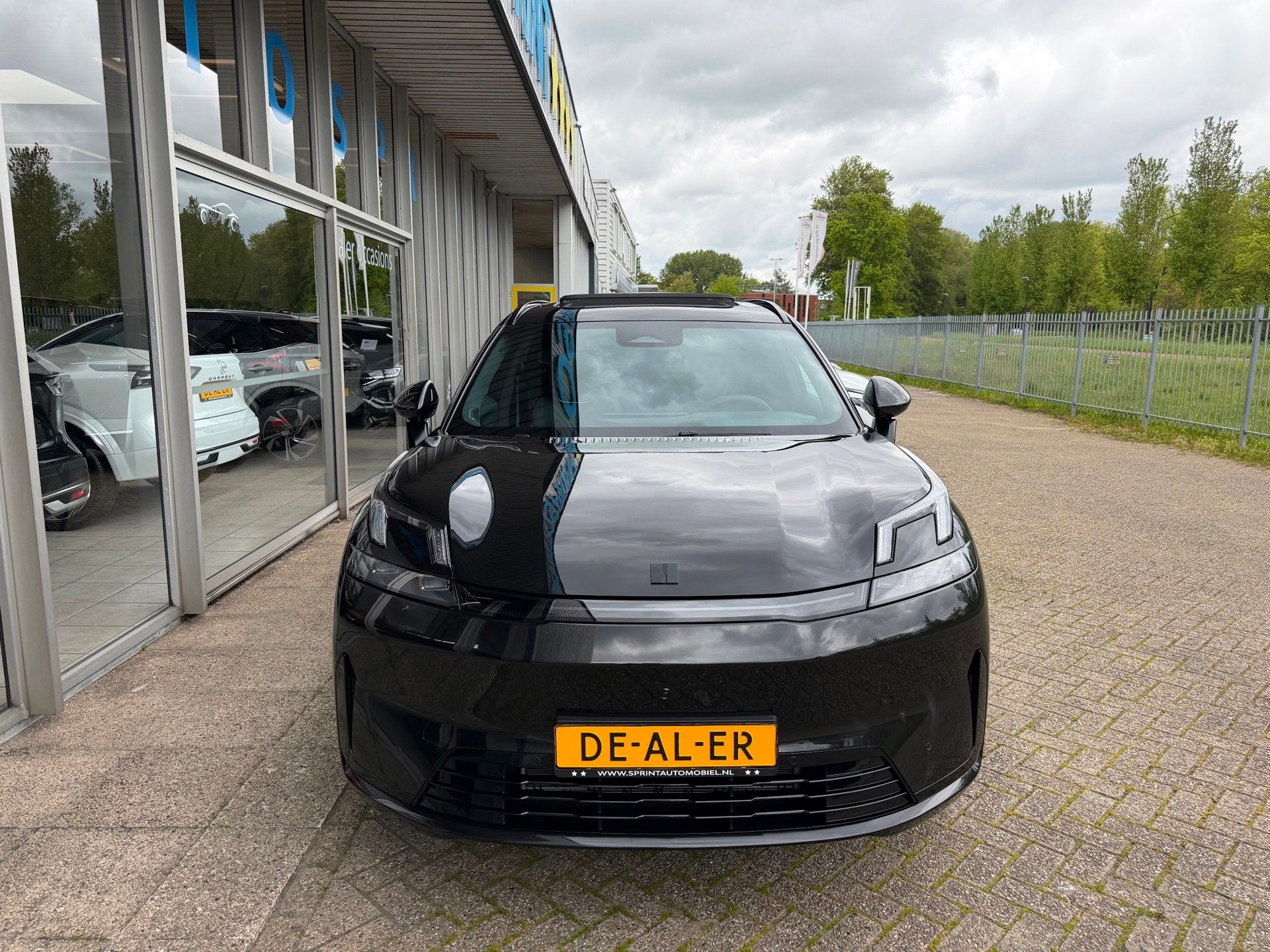 Lynk & Co 08 1.5 More PHEV 345 PK PANO 360 CAMERA , DIRECKT, Auto's, Lynk & Co, Gebruikt, Zwart, Zwart, Bedrijf