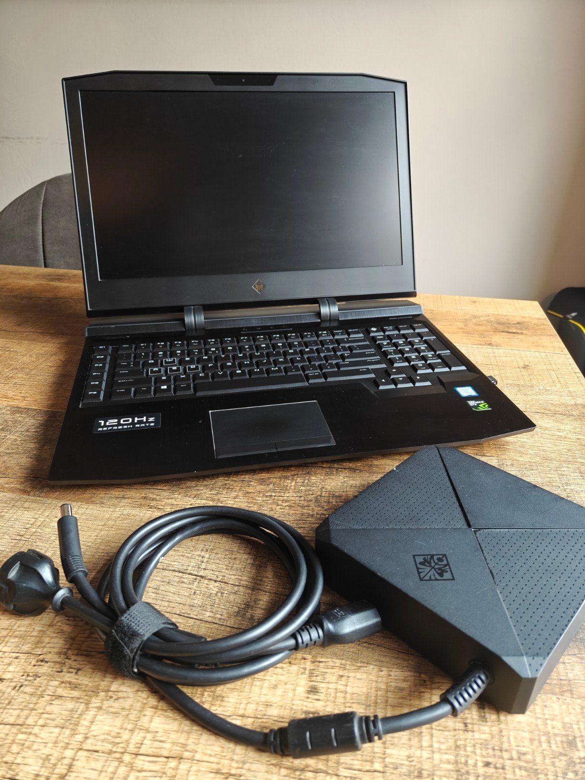 HP OMEN X 17 Gaming Laptop i7 GTX 1070 16GB RAM 120Hz, Gebruikt, Met videokaart, 2 tot 3 Ghz, 1.14 TB