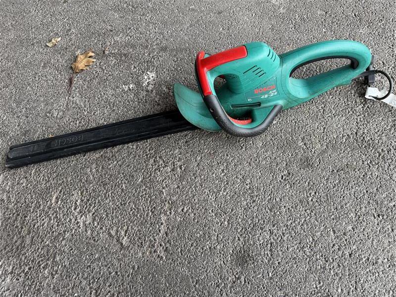 3 heggenscharen - Bosch en Metabo, Ophalen of Verzenden, Gebruikt, Elektrisch, Bosch