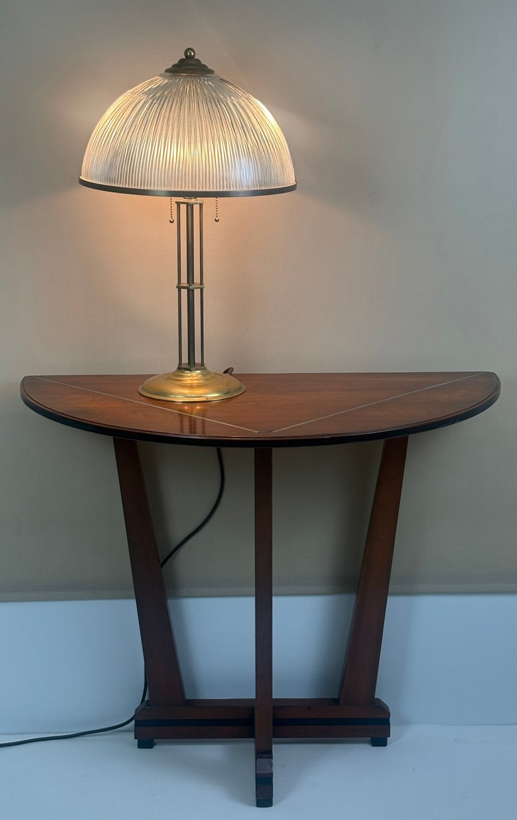 Vintage antiek houten sidetable Schuitema design halve maan, Ophalen
