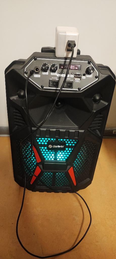 Denver TSP-120 trolley speaker met accu en LED, Gebruikt, Overige typen, 60 tot 120 watt, Ophalen