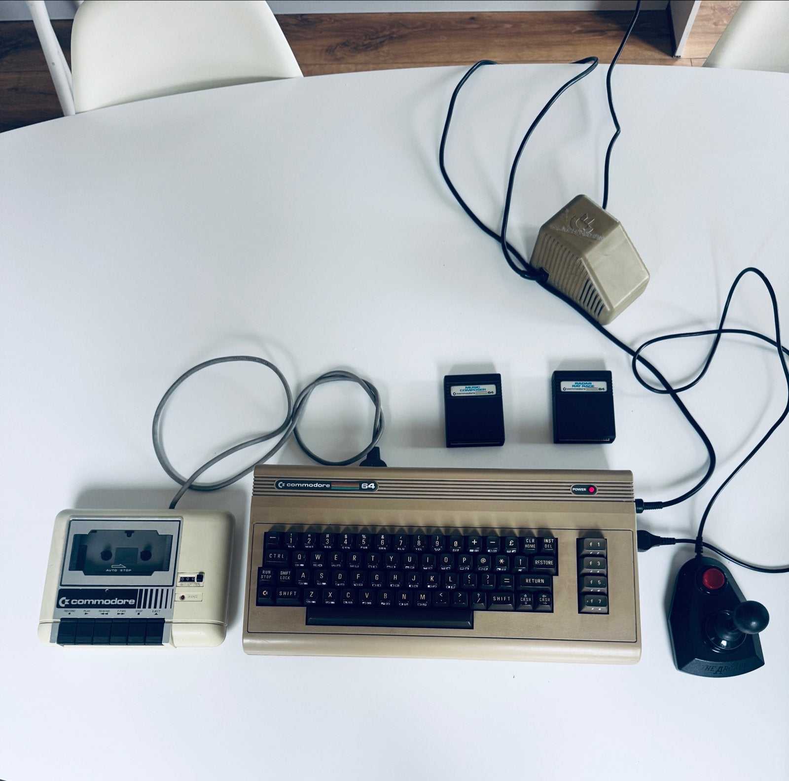 Commodore 64 set met accessoires en games - Vintage staat, Spelcomputers en Games, Spelcomputers | Overige, Gebruikt, Overige merken