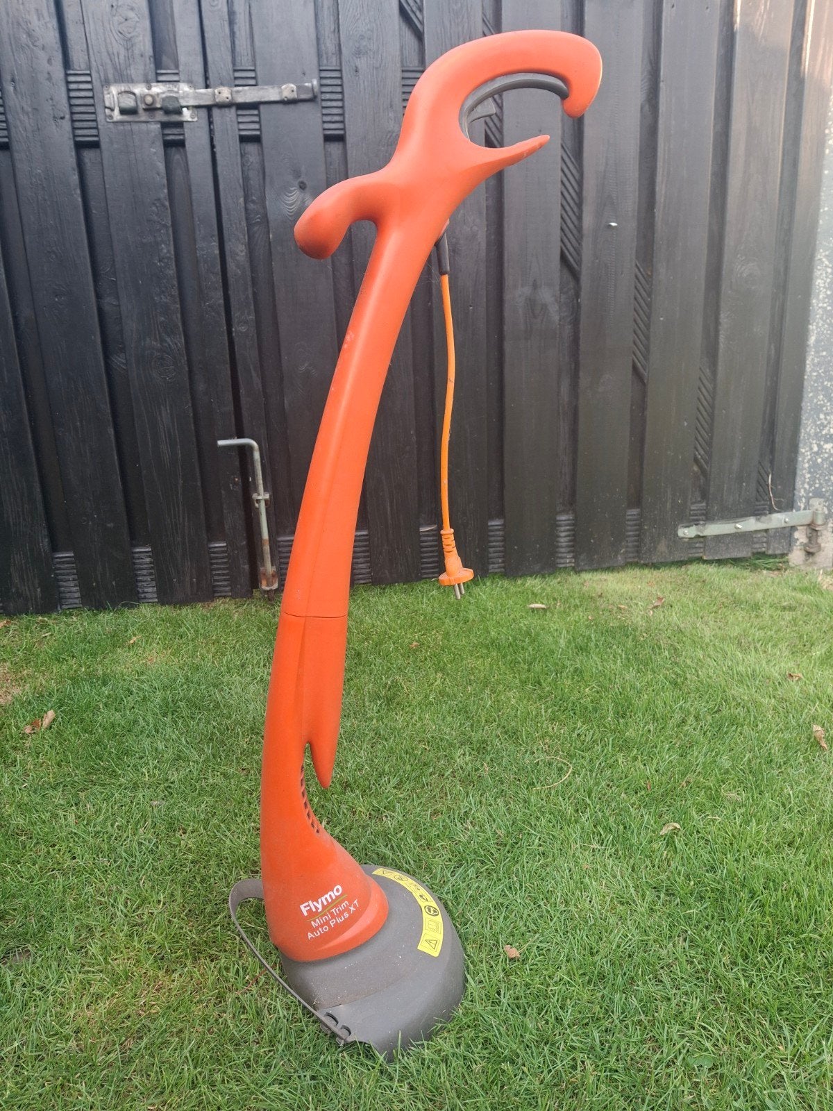 Z.g.a.n. Flymo Mini Trim Auto Plus XT Grastrimmer 300W, Tuin en Terras, Grastrimmers, Ophalen