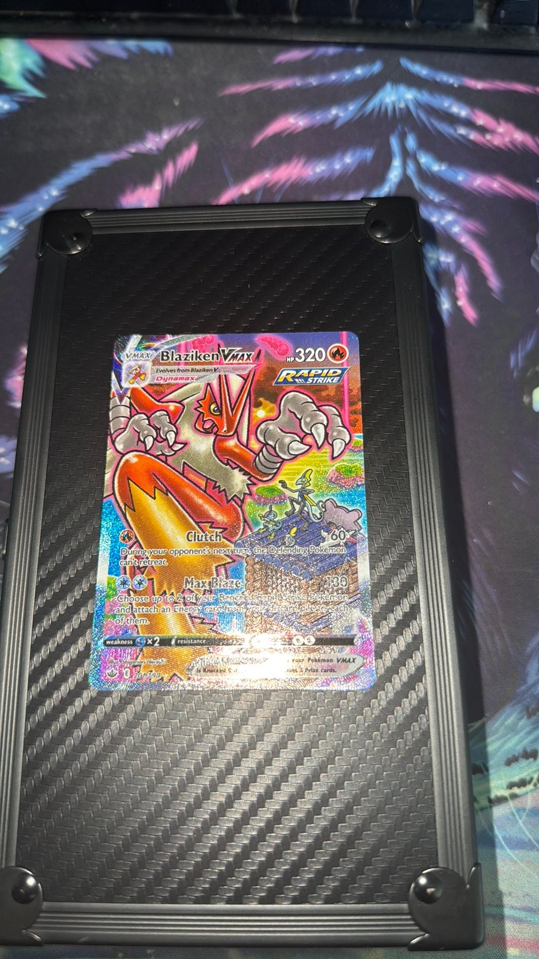Blaziken vmax alt art 201/198, Ophalen of Verzenden, Zo goed als nieuw