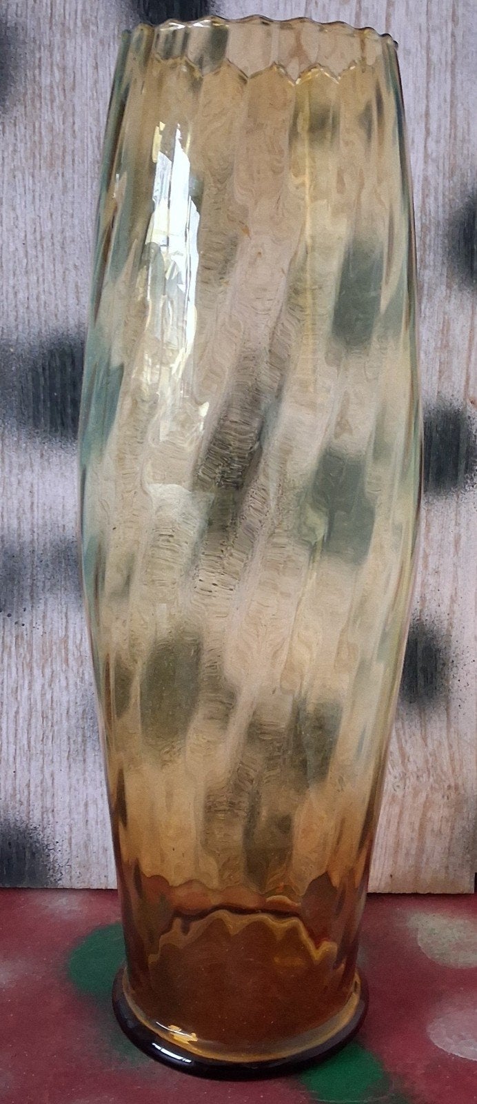 Vaas. Kristal (dun glas). Amber. 35 cm., Huis en Inrichting, Woonaccessoires | Vazen, Ophalen, Overige kleuren, Minder dan 50 cm