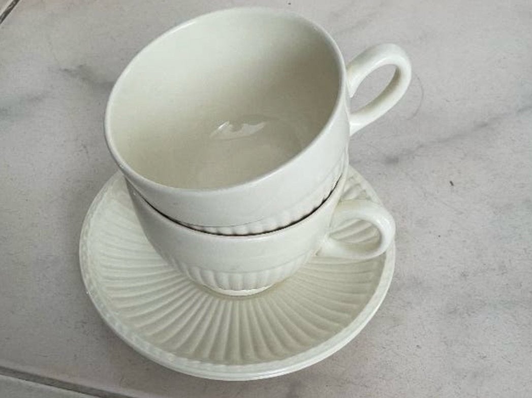 6 grote kop en schotels WEDGWOOD EDME 9 cm., Ophalen of Verzenden, Zo goed als nieuw, Wedgwood