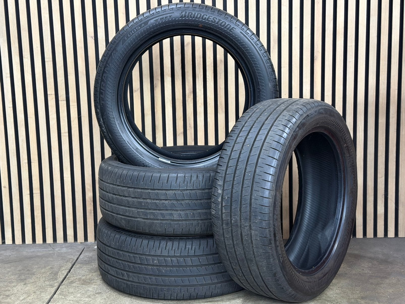 4x 225-50-18 BRIDGESTONE ZOMER RUNFLAT  7mm zgan €300 all in, Ophalen, 18 inch, Band(en), Zomerbanden
