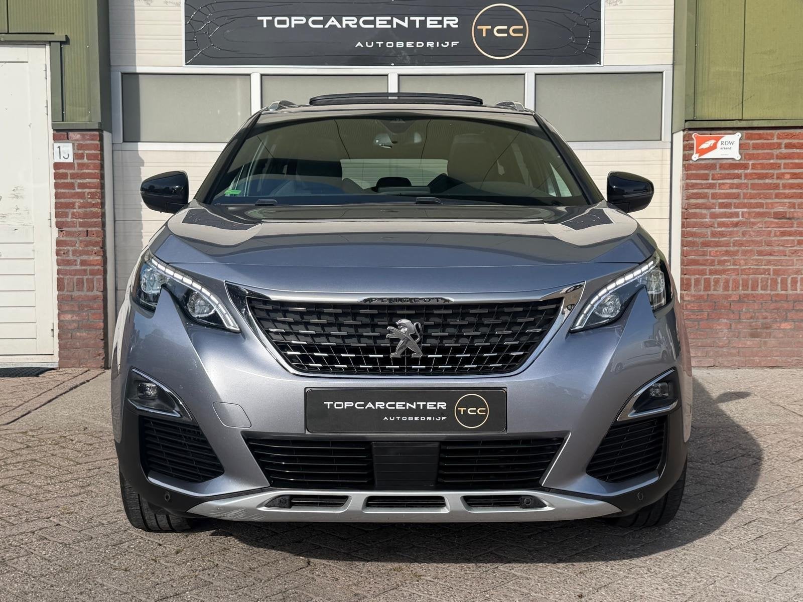 Peugeot 5008 1.2 GT-Line/PANO/KEYLESS/TREKH/CAMERA/APK/NAP, Voorwielaandrijving, Gebruikt, Euro 6, 1290 kg