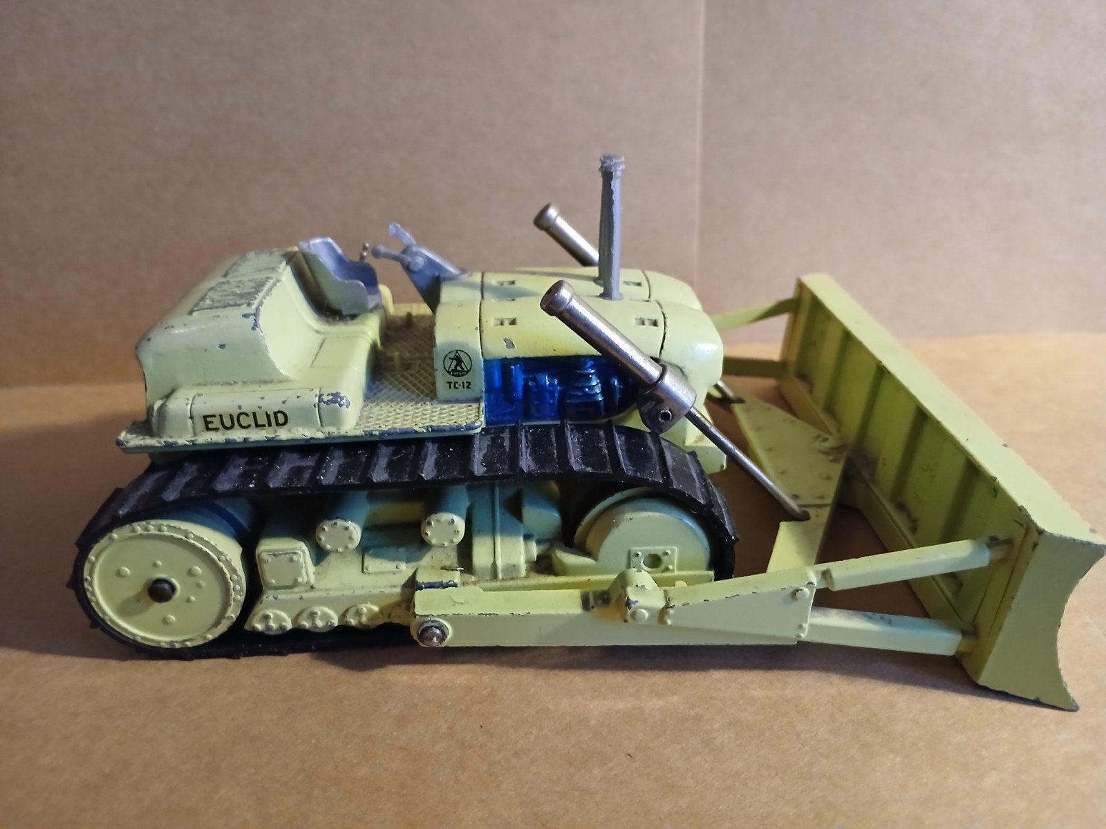 Corgi Toys Euclid TC12 tractor, Ophalen of Verzenden, 1:32 tot 1:50, Overige merken